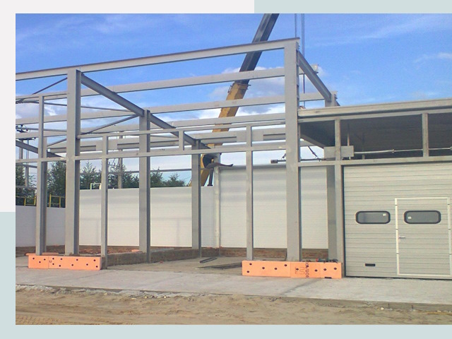 Строительство автосервисов от СтальСтрой-Клг по цене 607 руб.