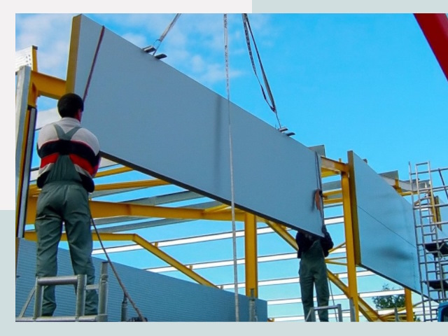 Монтаж сэндвич-панелей в Калуге от 607 руб.